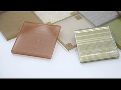 Grillage stratifié en verre