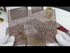 Parties tissées en cuivre en acier inoxydable en treillis métalliques fourrés 4 × 8 m Pour les meubles