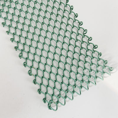 Traitement de surface des draperies de bobines métalliques résistantes à la rouille