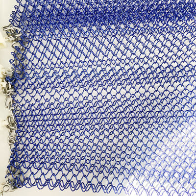 Draperies de bobines métalliques anodisantes en argent rond fournissant la confidentialité et la décoration