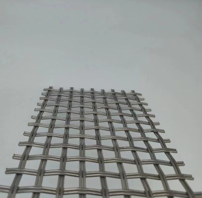 Solution de clôture de sécurité supérieure en argent de 1,2 mm de treillis métallique tissé architectural
