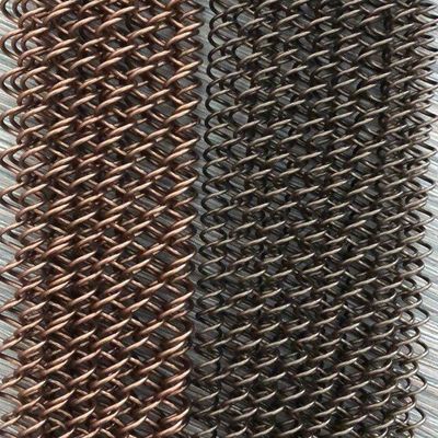 Draperies à bobine métallique en argent pour l'architecture et le paysage