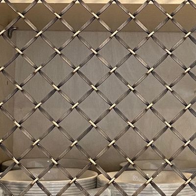 Grilles en treillis métalliques décoratifs écologiques épaisseur 0,5-2 mm en argent
