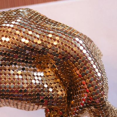 Décoratif revêtement métallique séquins en aluminium revêtement en maille métallique résistant à l'huile