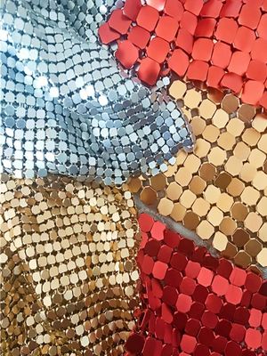 Rideau en treillis métallique en argent séquins SGS Matériau de tissu tissé simple