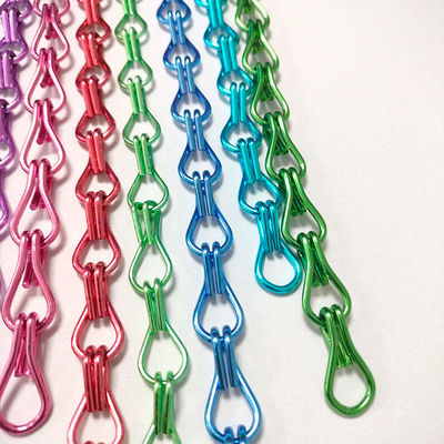 Chaîne de crochets en aluminium Décoration de la maison Contrôle des ravageurs Parement d'hôtel personnalisé Fabricants de rideaux de perles de crochets en aluminium en gros