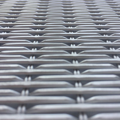 Maillage architectural en acier inoxydable argenté pour façade de bâtiment personnalisée