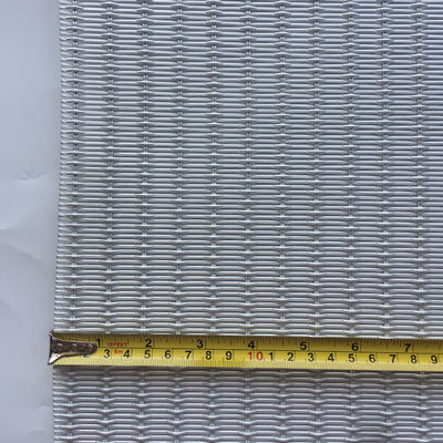 Maillage architectural en acier inoxydable argenté pour façade de bâtiment personnalisée