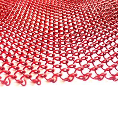 Draperies de bobines métalliques personnalisées 1,1 kg/m2 Poids et taille de trou personnalisée pour les performances