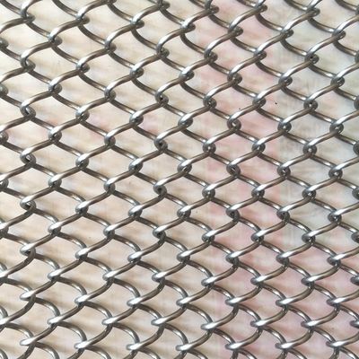 Décoration intérieure 80% de draperies en bobine métallique en zone ouverte avec une longueur personnalisée et une hauteur de fil de 9 mm Certification ISO9001