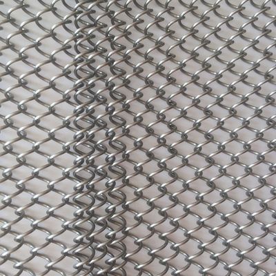 Décoration intérieure 80% de draperies en bobine métallique en zone ouverte avec une longueur personnalisée et une hauteur de fil de 9 mm Certification ISO9001