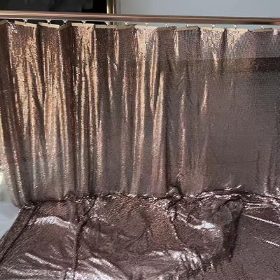 Tissu à chaîne en alliage d'aluminium scintillante métallique pour rideaux Tissu en maille métallique