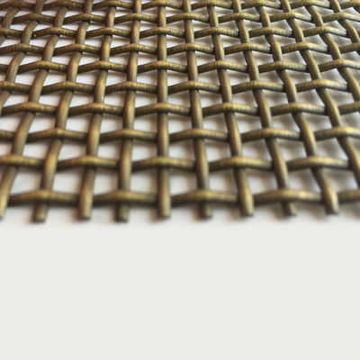 Maille métallique tissée architecturale polyvalente avec une épaisseur de 5 mm et un diamètre de câble de 2,0 mm x 3