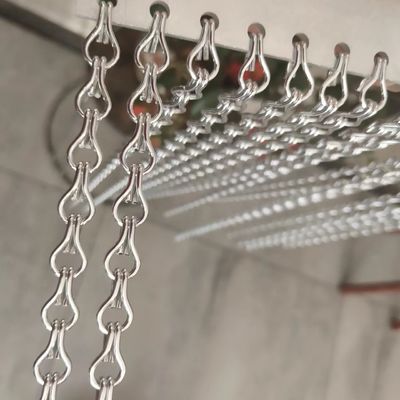 Mesures 90x210cm Maillon de chaîne filet de fil de fer Taille du rideau pour les barrières de sécurité commerciales