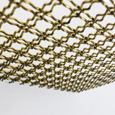 Forme de trou carré Eco-friendly 30m panneaux de fil d'acier inoxydable en argent décoratif / façades de treillis métalliques