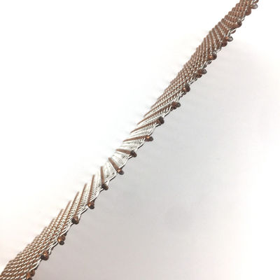 Panneaux de grille à trous carrés décoratifs en argent poli pour projets résidentiels écologiques