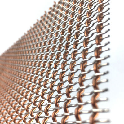 Panneaux de grille à trous carrés décoratifs en argent poli pour projets résidentiels écologiques