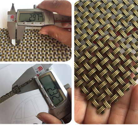 Panneaux de treillis métalliques personnalisés en acier inoxydable pour la décoration de surface dure unique dans les intérieurs résidentiels commerciaux