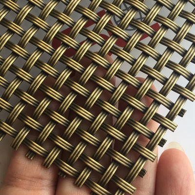 Panneaux de treillis métalliques personnalisés en acier inoxydable pour la décoration de surface dure unique dans les intérieurs résidentiels commerciaux