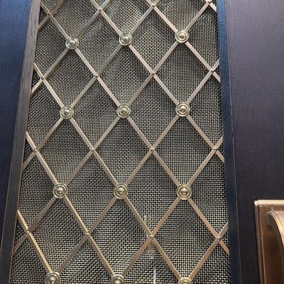 Zone d'ouverture 49% grille de treillis métalliques tissés en acier inoxydable pour la décoration d'armoires