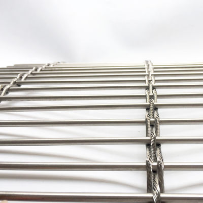 Rideau de treillis métallique en acier inoxydable pour bâtiment Façade ombrage Ventilation Économie d'énergie