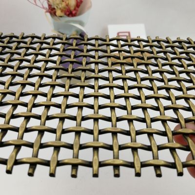 Maillage de fil de trame décoratif à hauteur de 10 mm avec un diamètre plat de 1,5 × 3,5 mm et un poids de 8,6 kg/m2