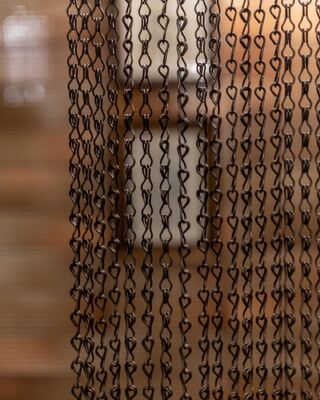 Moustiquaire à chaînes en aluminium, distance entre les chaînes de 24 mm, installation facile et bonne ventilation pour la protection contre les insectes