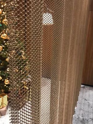 Panneau de maille architecturale en acier inoxydable avec une ouverture personnalisable de 5 mm à 50 mm et une surface plaquée en bronze antique en plusieurs couleurs