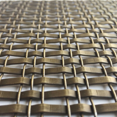 Tissu métallique architectural personnalisé de largeur personnalisée, solution idéale pour les revêtements muraux intérieurs et extérieurs et les pare-soleil