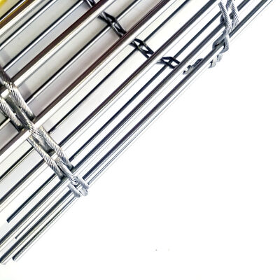 Panneaux d'aluminium en maille d'acier architecturale ronde Choix parfait pour les écrans de façade Design intérieur et éléments structurels