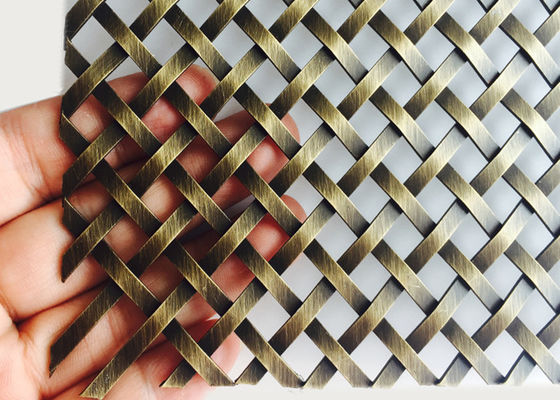 L'antiquité a plaqué la largeur décorative en laiton de Mesh Grilles Square Hole 1m de fil