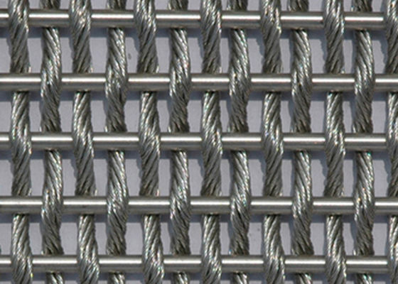 Largeur de la façade 16ft de Mesh Fabric Crimped Metal Screen du métal SS304 flexible