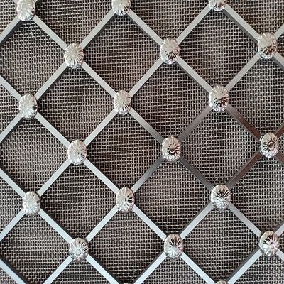 Grille en treillis métallique en acier inoxydable pour décoration d'armoires